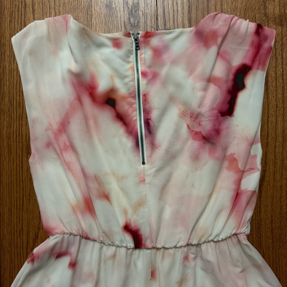 Alice + Olivia Cherry blossom watercolor sleeveless silk dress - Picture 9 of 13